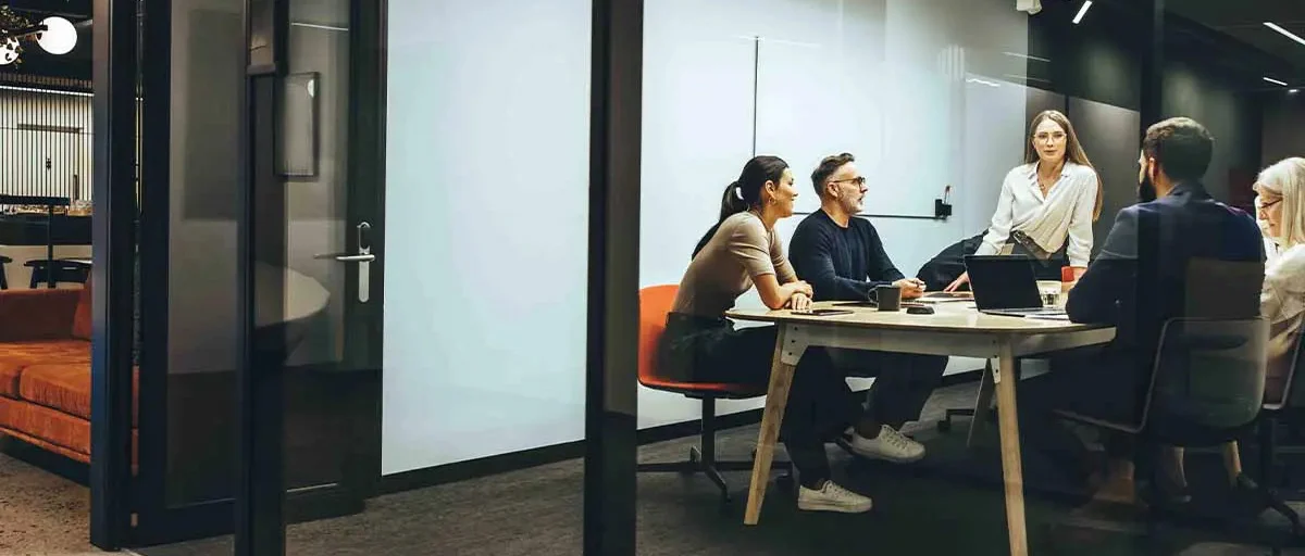 Bir ofis toplantısı